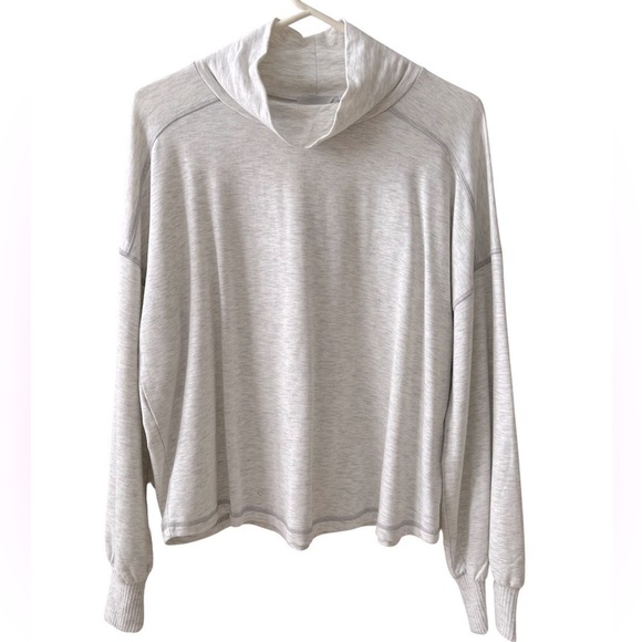 Allison Joy Long Sleeved oversize mick turtleneck beige size S - Picture 1 of 5